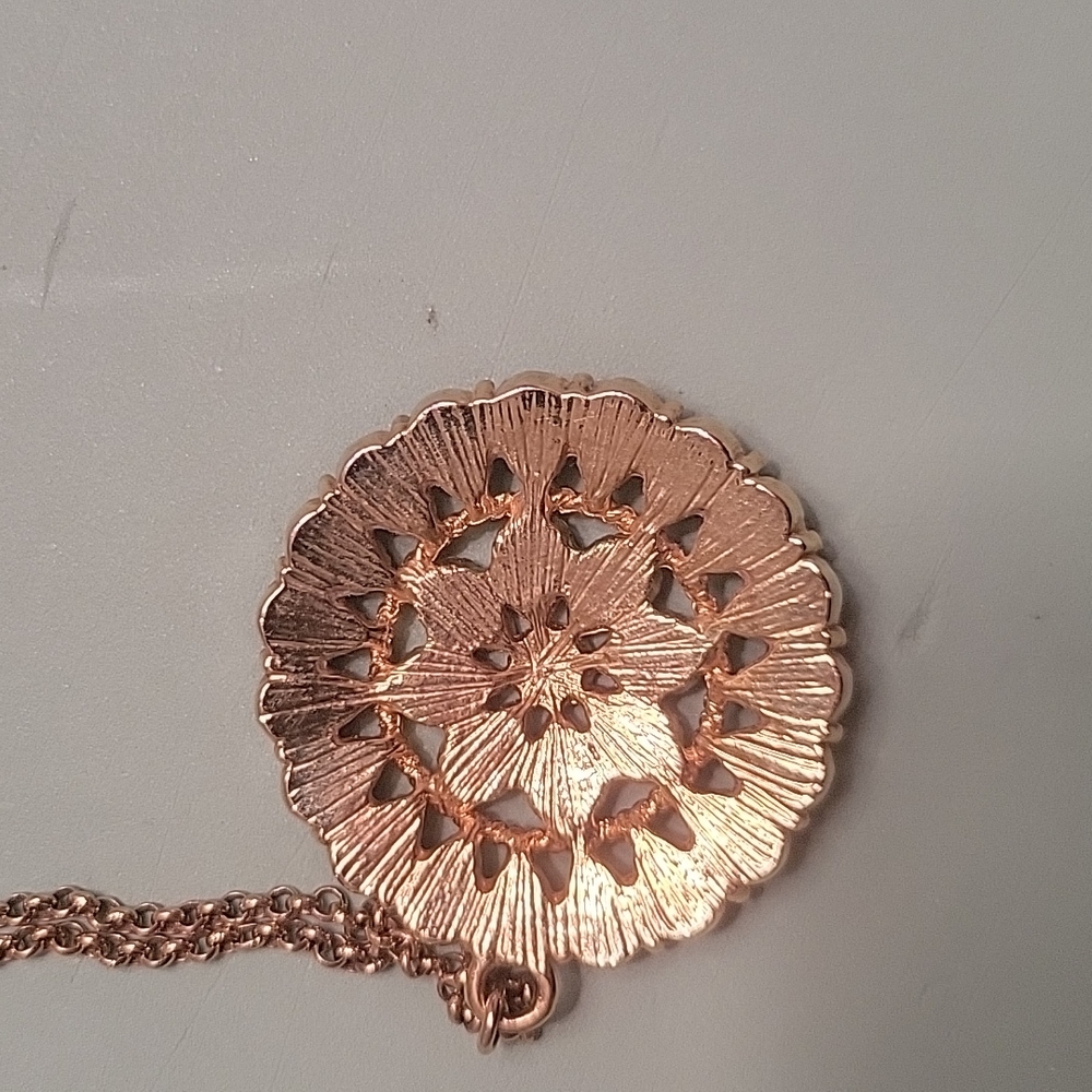 Loft necklace - Picture 3 of 3